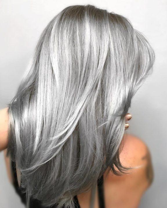 Серый Цвет Волос Фото На Средние